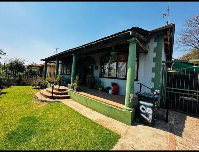 3 BEDROOM HOUSE FOR SALE IN BENONI CENTRAL